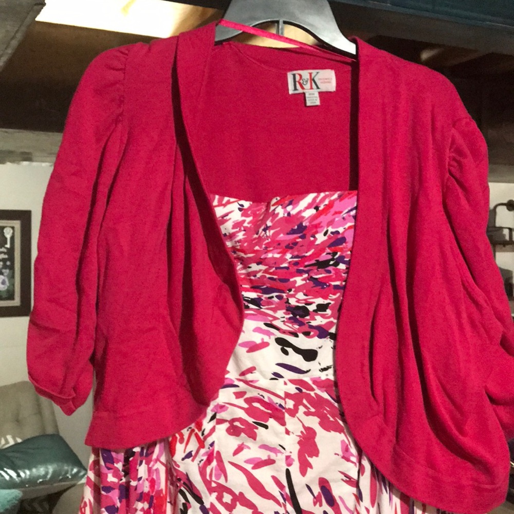Spring dress - Picture 2 of 4